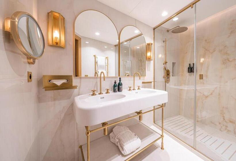 スイート, Madison