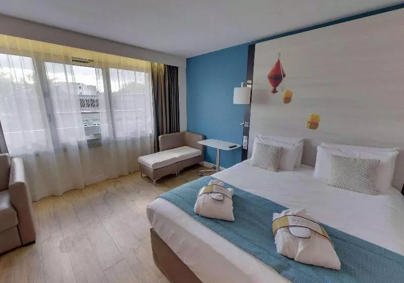 Superior Oda, Mercure Lorient Centre