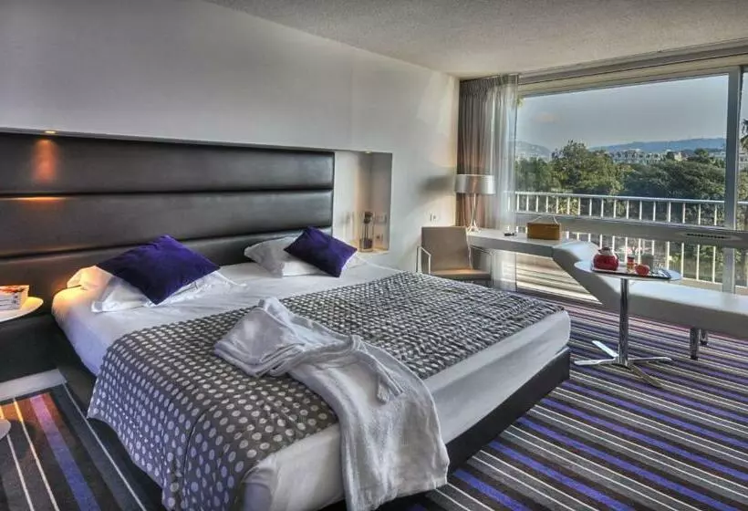 اتاق پرستیژ, Mercure Nice Promenade Des Anglais
