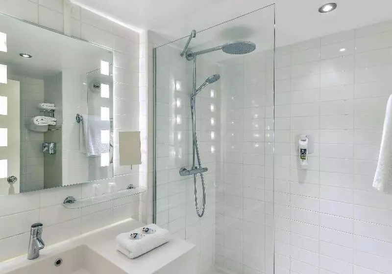 اتاق استاندارد با تخت دوبل, Mercure Toulouse Centre Saintgeorges