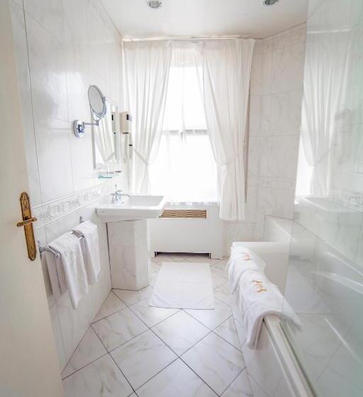 디럭스 룸, Meurice