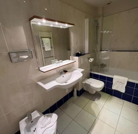 غرفة قياسية, Million