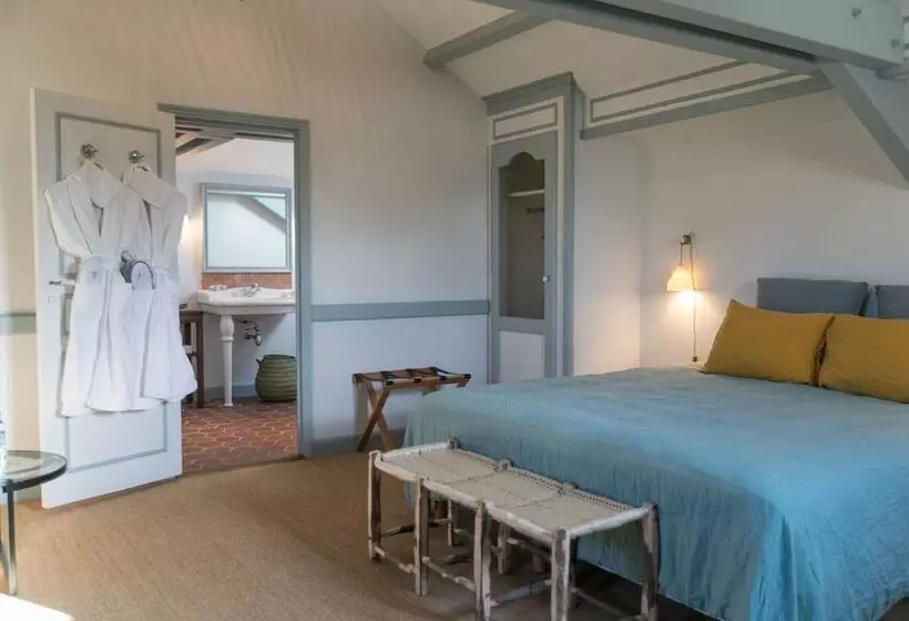 ジュニアスイート, Moulin De L Abbaye