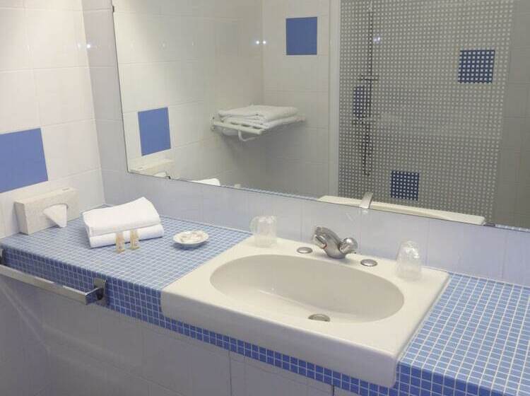 חדר סטנדרט נוף לנהר, Royal Vezere