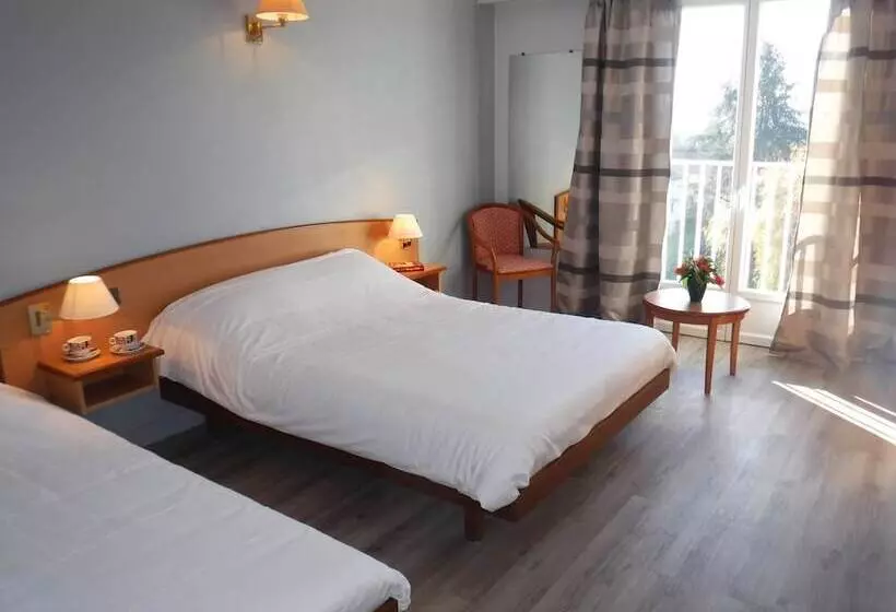 Camera Tripla Standard, Royal Vezere