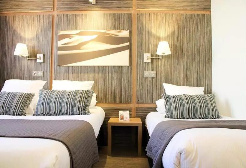 インサイドトリプルスタンダードルーム, The Originals Boutique, Hôtel Neptune, Montpellier Sud