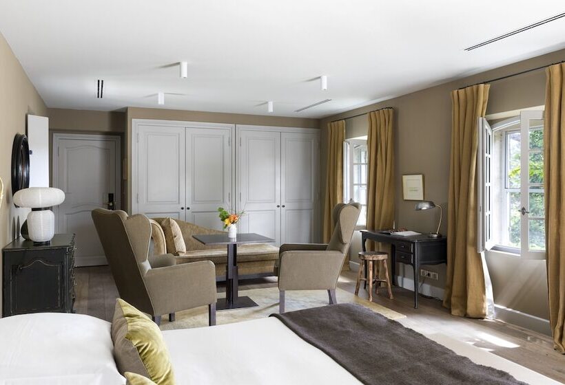 디럭스 룸, Baumanière Les Baux De Provence