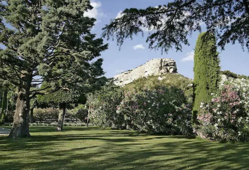 テラス付きデラックスルーム, Baumanière Les Baux De Provence