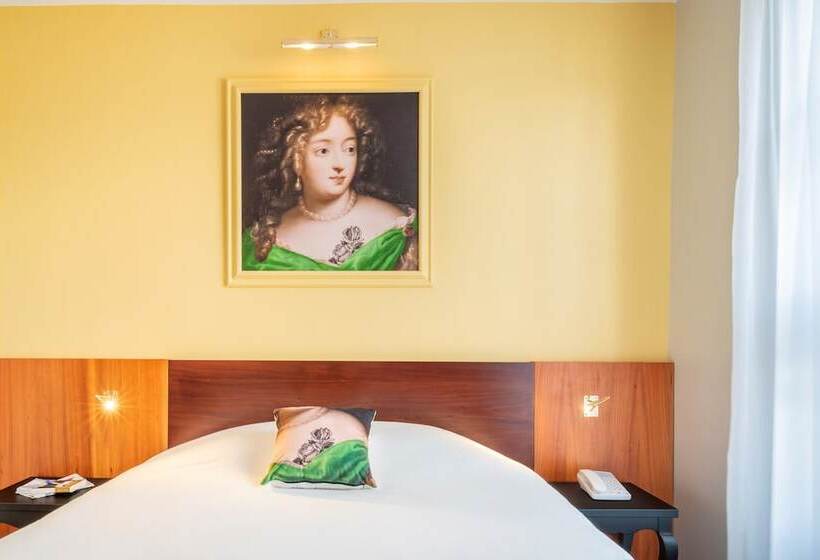 Quarto Estandar Individual, Des Lys