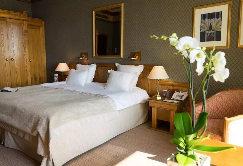 Chambre Deluxe, Le Grand Hôtel Domaine De Divonne