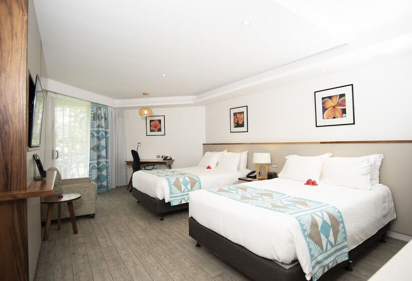 Номер Стандарт 2 Двуспальные Кровати, Holiday Inn Suva, An Ihg
