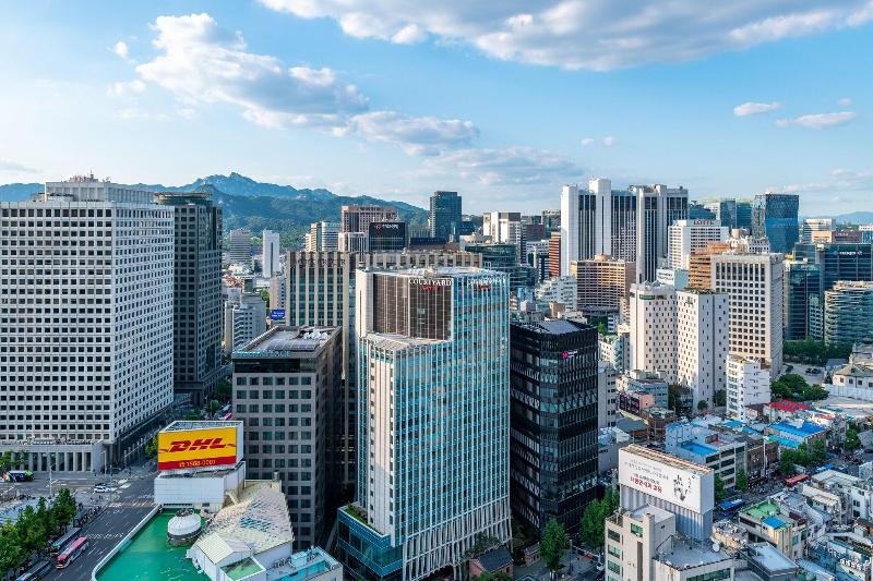 스위트 킹사이즈 침대, Holiday Inn Suva, An Ihg