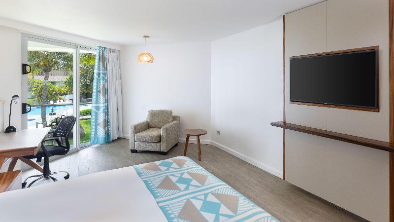 Номер Стандарт Вид на Сад, Holiday Inn Suva, An Ihg