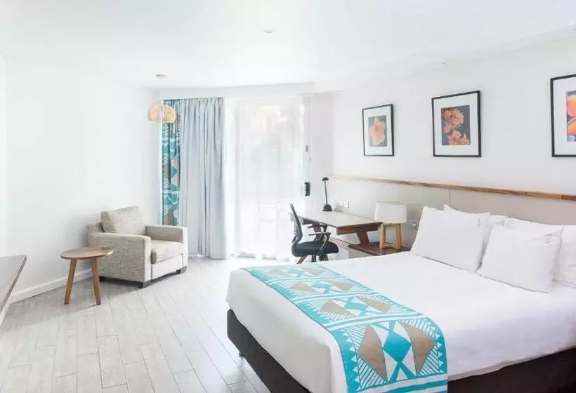 オーシャンビュースタンダードルーム, Holiday Inn Suva, An Ihg