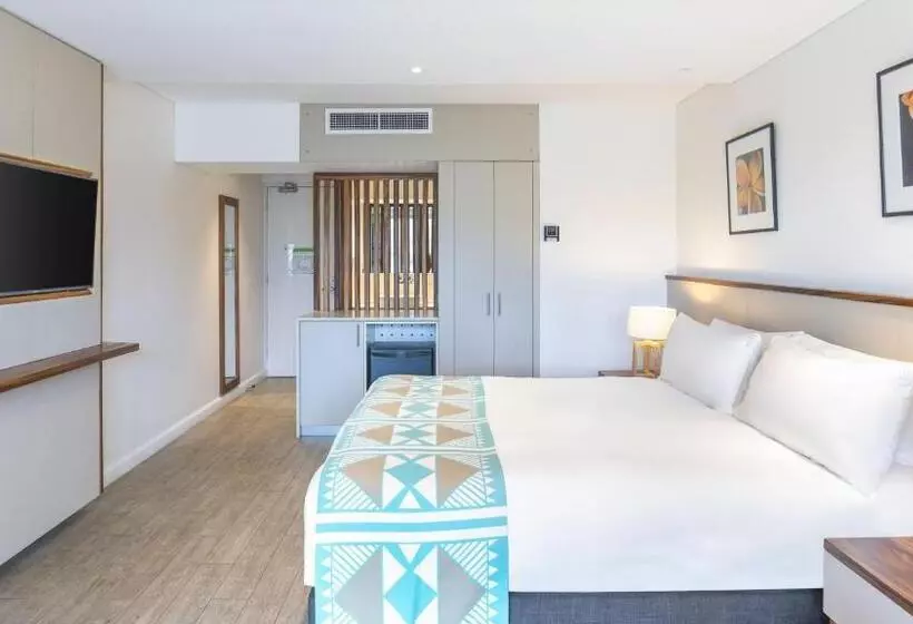 バルコニー付プレミアムルーム, Holiday Inn Suva, An Ihg