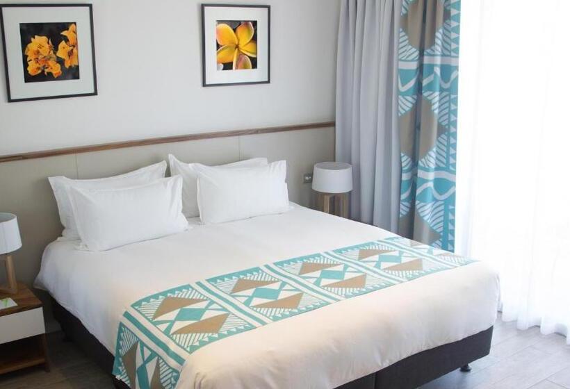 발코니가 있는 스위트, Holiday Inn Suva, An Ihg