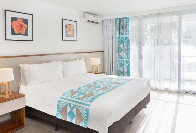 스위트 킹사이즈 침대, Holiday Inn Suva, An Ihg