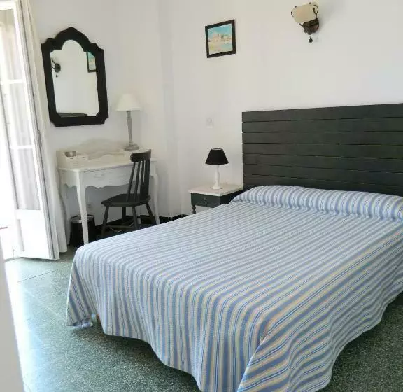اتاق استاندارد با چشمانداز دریا, Hôtel De La Plage Les Arcades