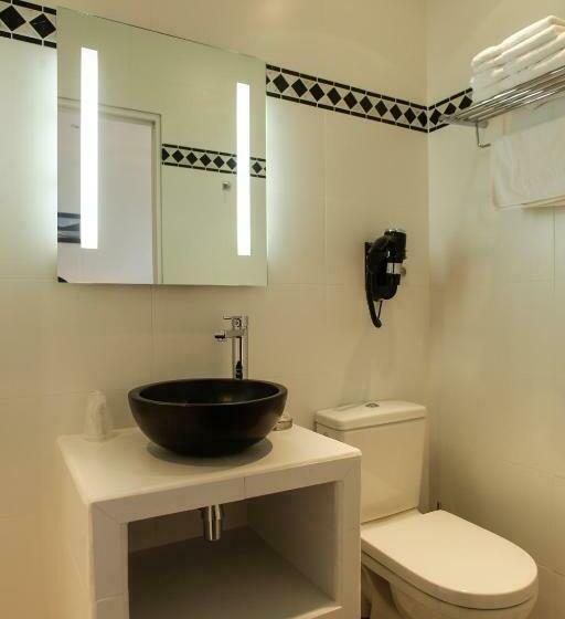 غرفة قياسية مطلّة علي البحر, Hôtel De La Plage Les Arcades