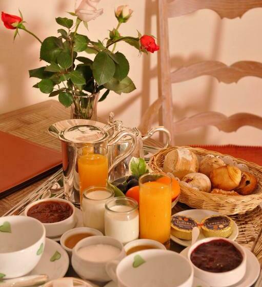 Номер Стандарт, Hôtel Des Pyrénées