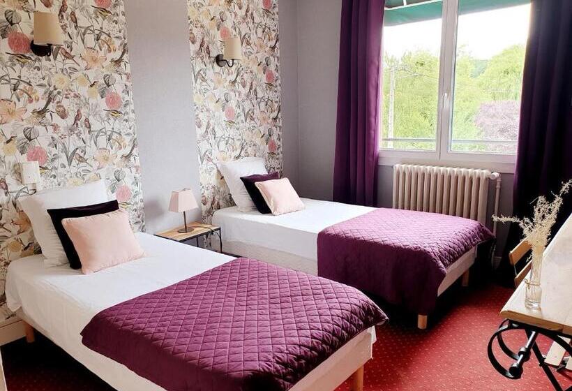 Номер Стандарт, Logis Hôtel Saint Cyr