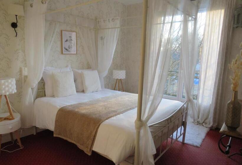 غرفة قياسية, Logis Hôtel Saint Cyr