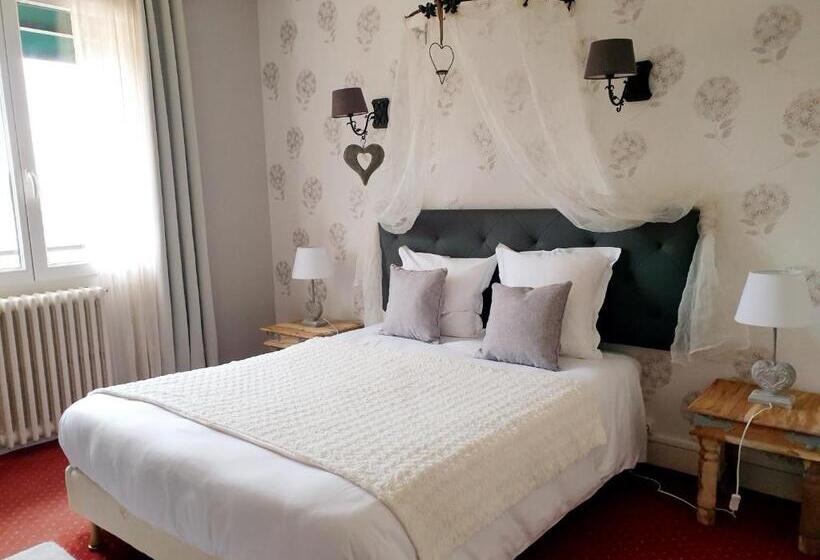 غرفة قياسية, Logis Hôtel Saint Cyr