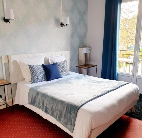 Номер Стандарт, Logis Hôtel Saint Cyr