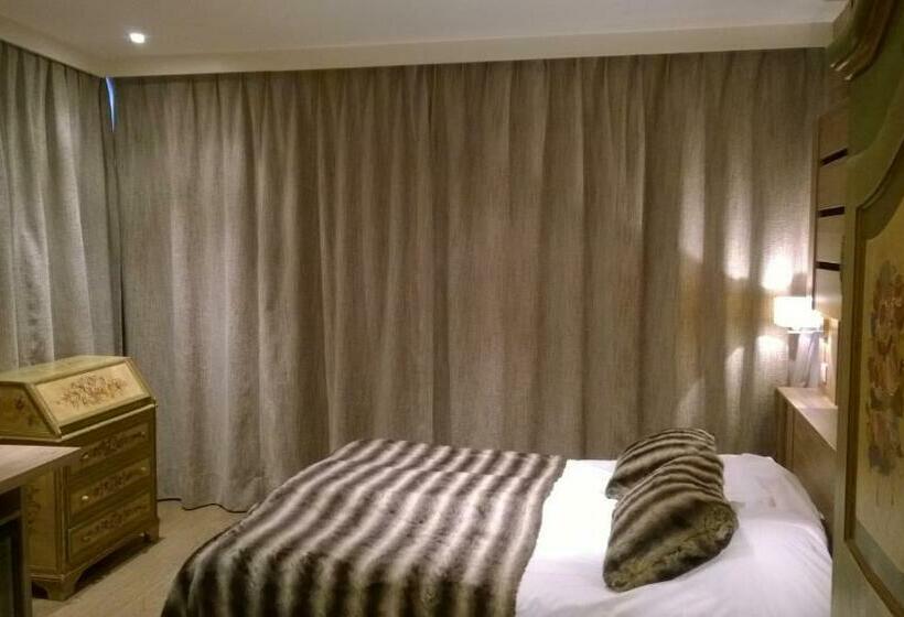 标准间, Vallee Blanche