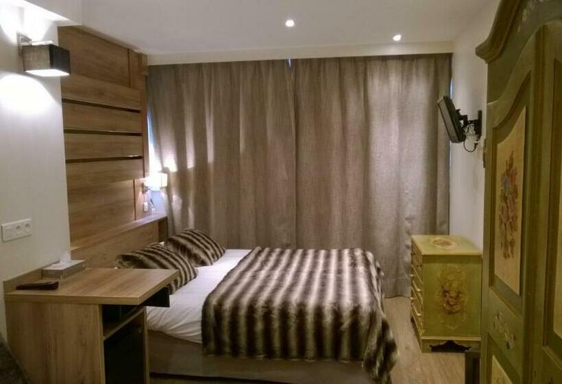 标准间, Vallee Blanche