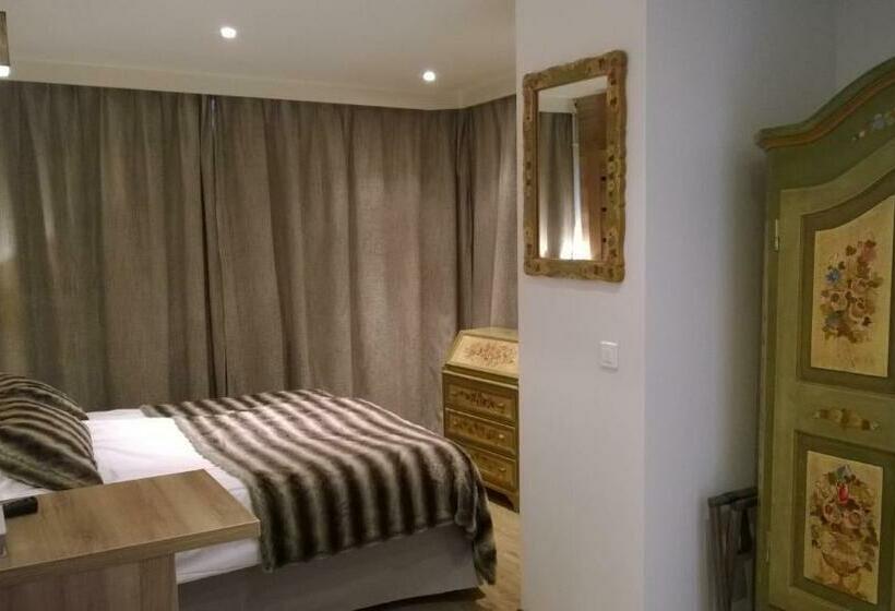 标准间, Vallee Blanche