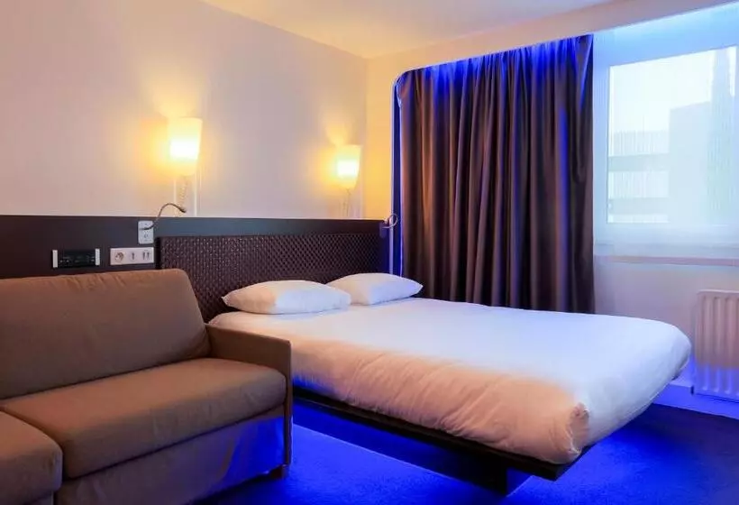 ダブルベッドスタンダードルーム, Ibis Styles Lorient Caudan