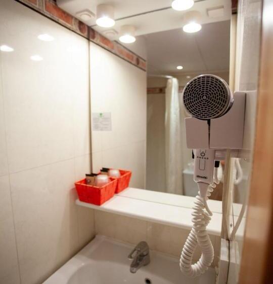 스탠다드 싱글 룸, Hôtel Restaurant Oasis