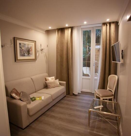 주니어 스위트, Hôtel Restaurant Oasis