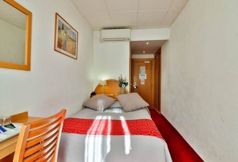 스탠다드 싱글 룸, Hôtel Restaurant Oasis