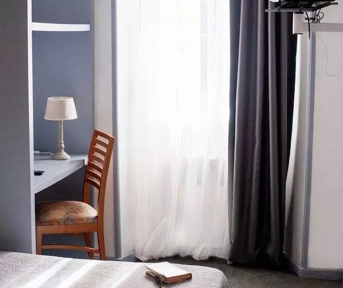 Standard Yhden Hengen Huone, Hôtel Restaurant Oasis