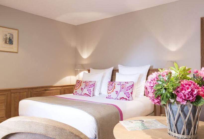 Номер Стандарт, La Ferme Saint Simeon Spa  Relais & Chateaux
