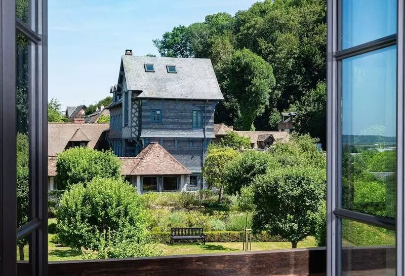 اتاق سوپریور با چشمانداز باغ, La Ferme Saint Simeon Spa Relais & Chateaux