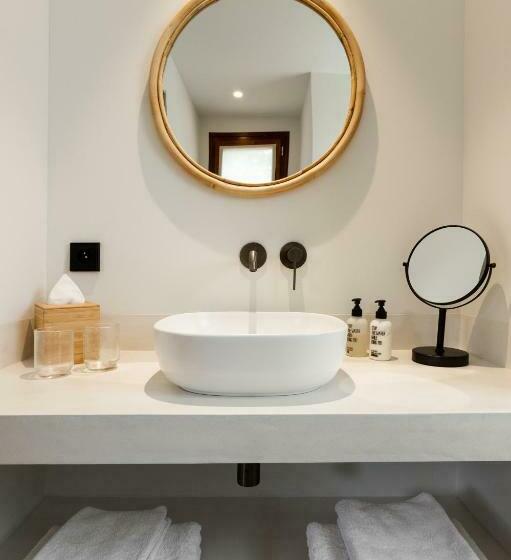 غرفة قياسية مطلّة علي البحر, Le Mirage