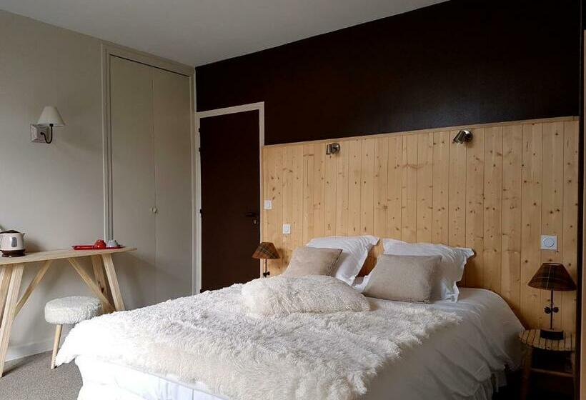 غرفة قياسية مزوَّدة بشُرفة, Le Pavillon