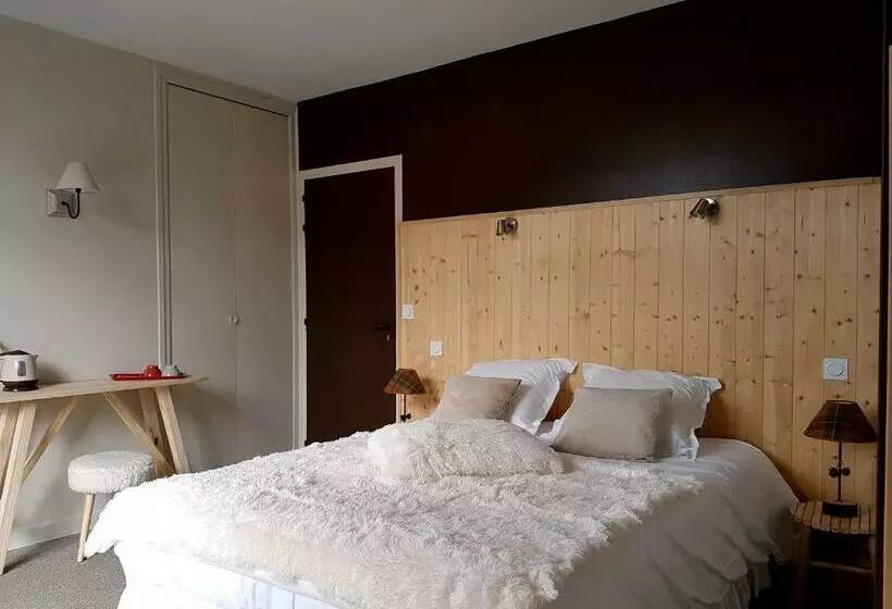 Standard-huone Parveke, Le Pavillon