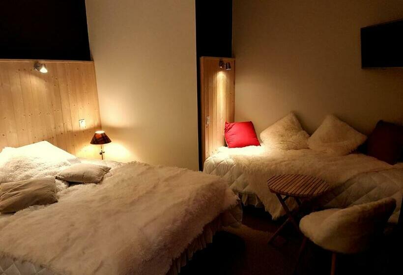 غرفة قياسية مزوَّدة بشُرفة, Le Pavillon