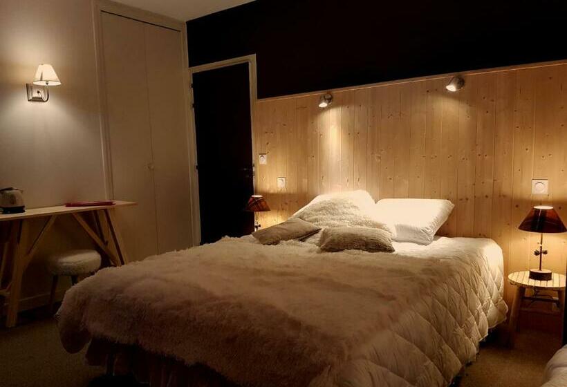 غرفة قياسية مزوَّدة بشُرفة, Le Pavillon