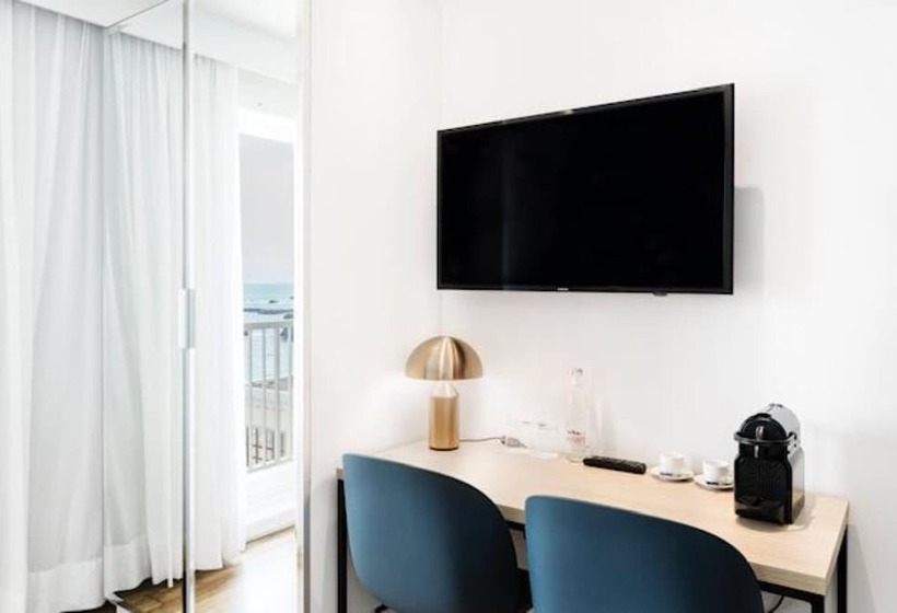 סוויטת ג'וניור נוף לים, Le Windsor Biarritz