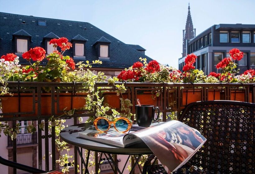 Номер Престиж, Maison Rouge Strasbourg Hotel & Spa, Autograph Collection