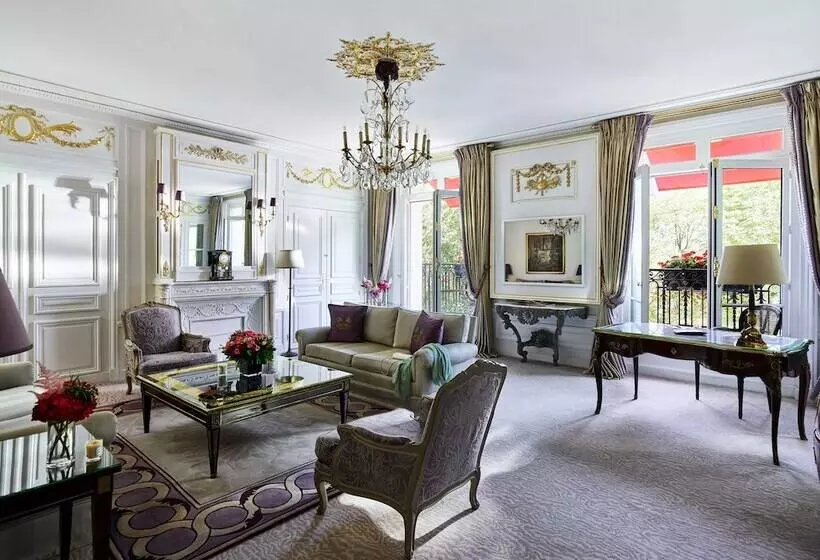 プレステージスイート, Plaza Athenee  Dorchester Collection
