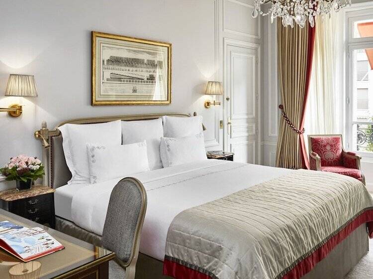 اتاق لوکس با چشمانداز, Plaza Athenee Dorchester Collection