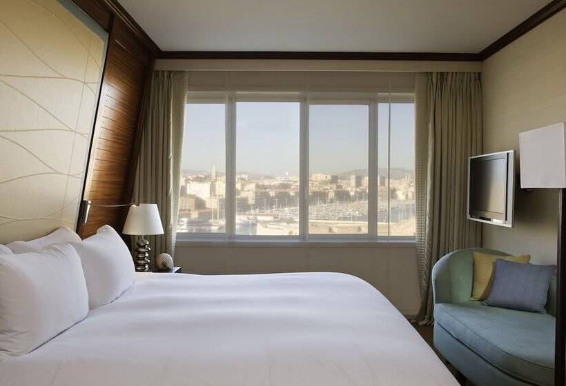 可观景的套房, Sofitel Marseille Vieux Port
