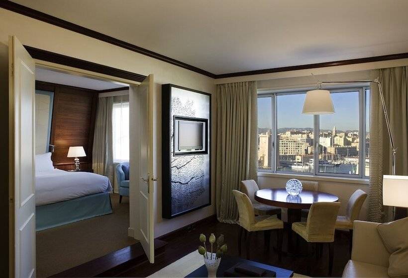 可观景的套房, Sofitel Marseille Vieux Port