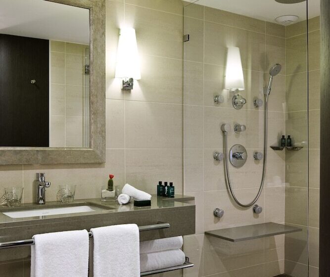 高级房间 - 可使用Spa, Sofitel Marseille Vieux Port